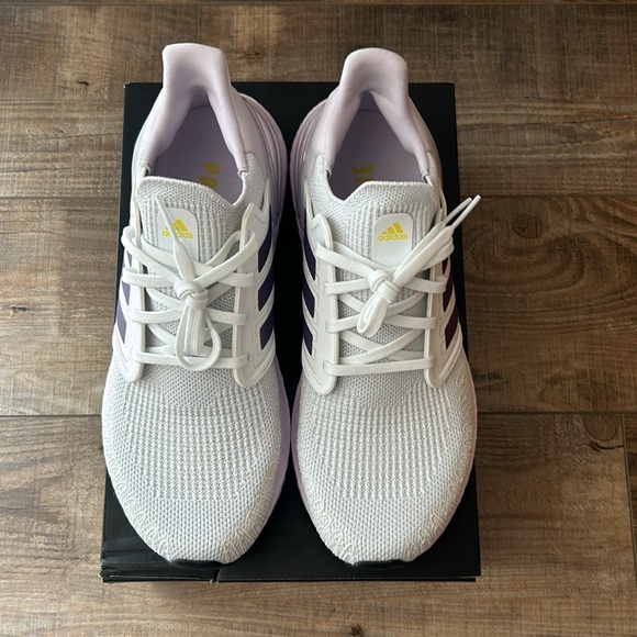 adidas UltraBoost 20 'Purple Tint' Women's Sneaker Running Shoe 10 - Picture 6 of 15